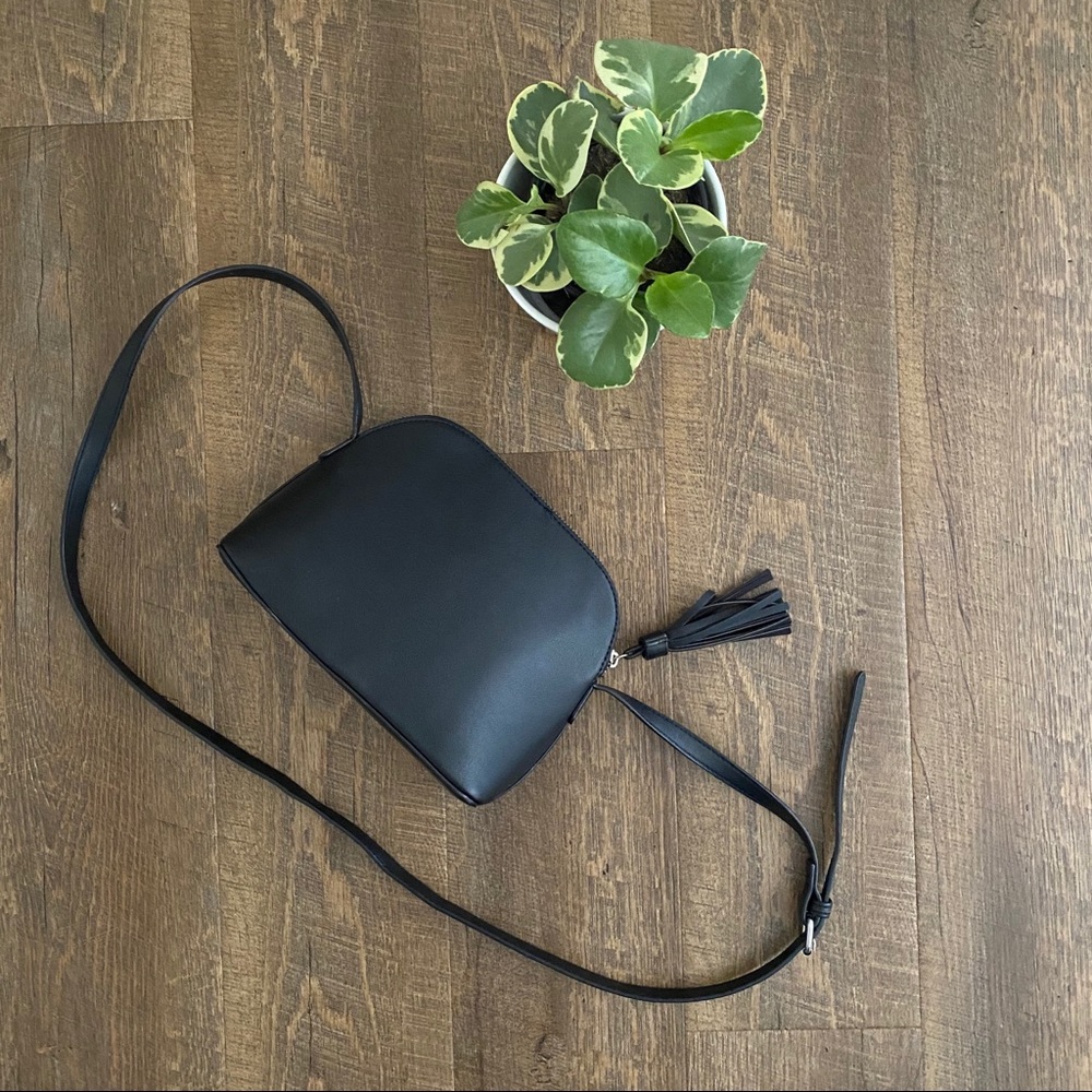 Black purse